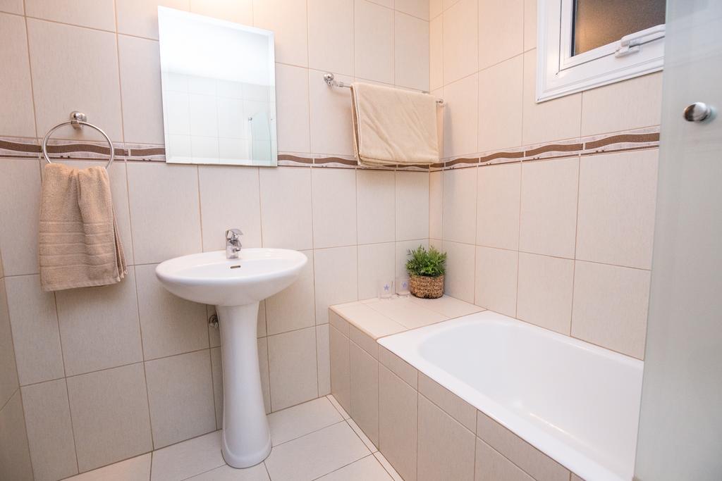 Protaras View Villas Luaran gambar